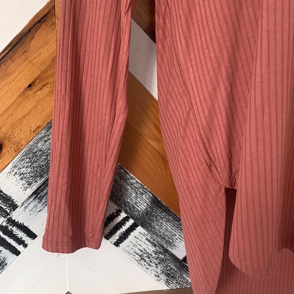 SALE - Women’s long sleeve tunic - LAST CALL - Picture 3 of 7